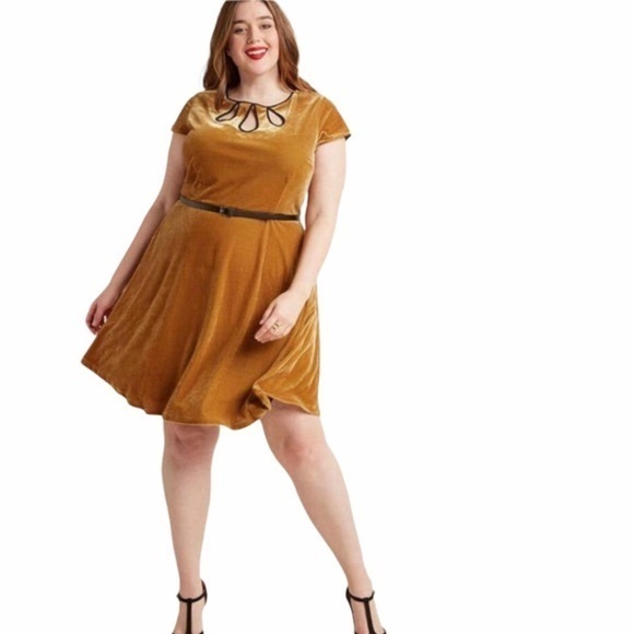 Modcloth Mystery Mastery Gold Velvet Keyhole Dress Size Small Pockets - Picture 1 of 13